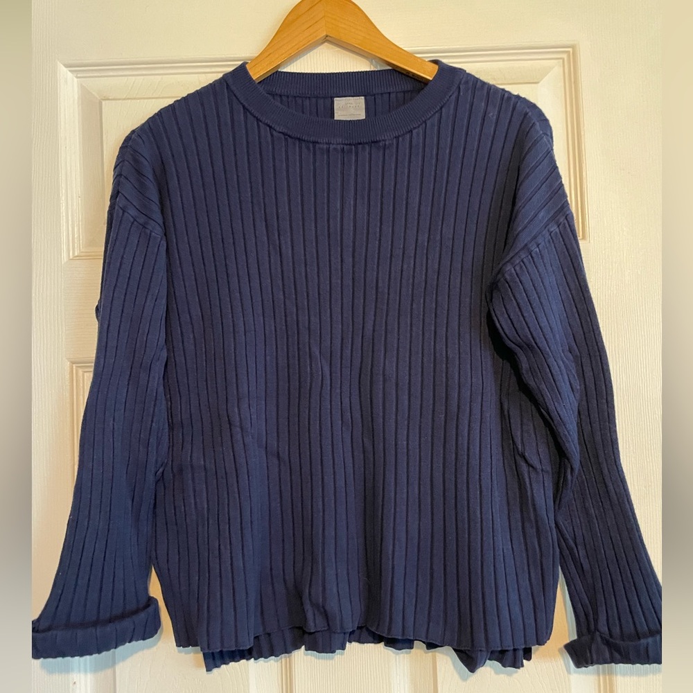Zara knitwear, navy blue large ribbed round neck long sleeve sweater